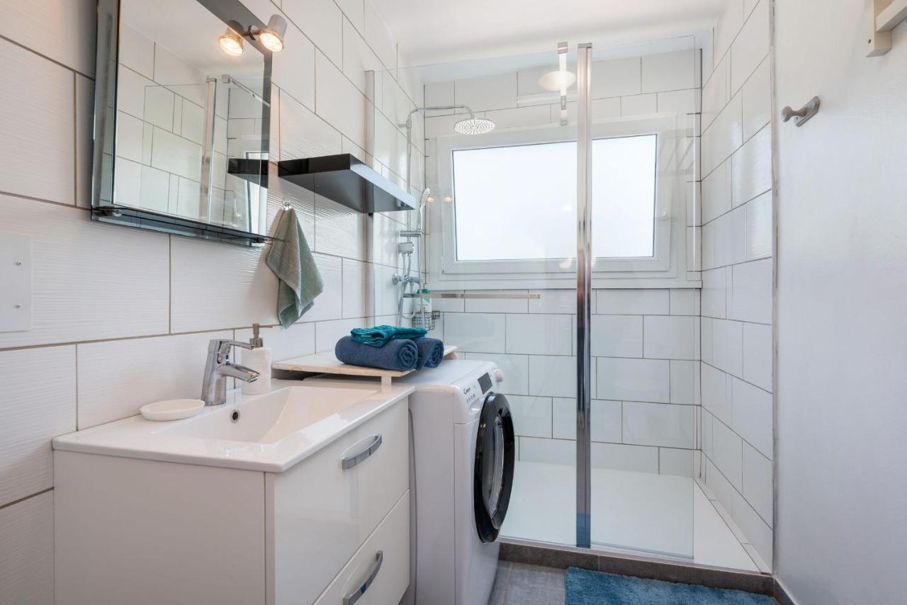 In The Sky - Casa Vostra - Caution 800 Eur & Id Requises - Ambilly Proche Tramway-Frontiere Apartment Luaran gambar